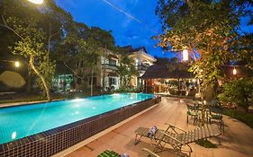 Bloom Garden Guesthouse Siem Reap 3*